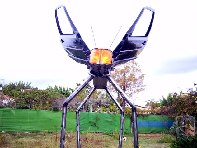 el mosquitauto Metal Figurative