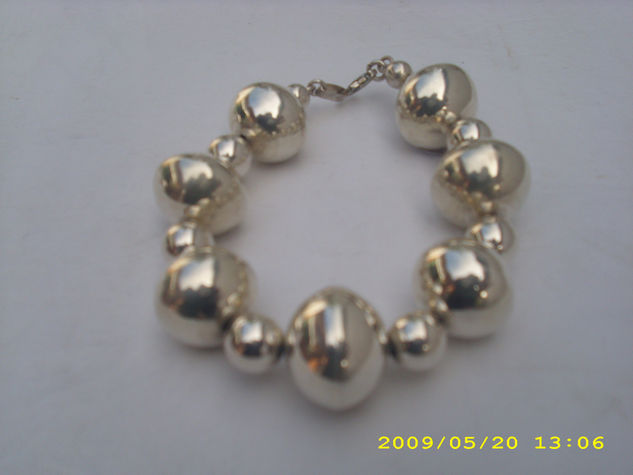 pulsera de bolas 