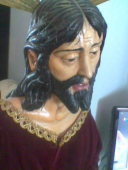 Jesus preso en su soledad (1998) Wood Figurative