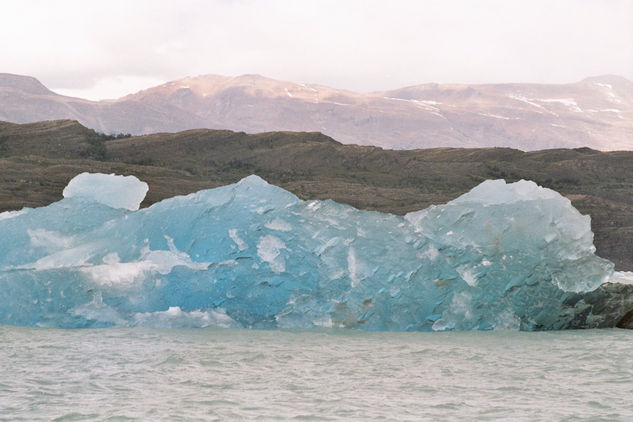 TURQUESA Naturaleza Color (Química)