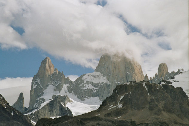 GIGANTE ROJO