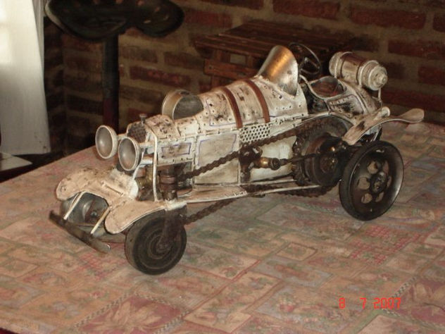 Auto blanco.