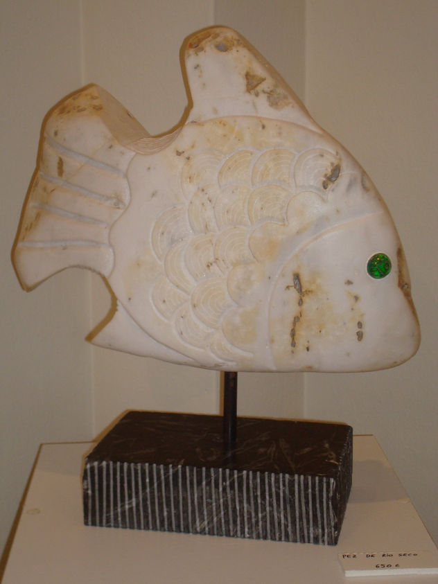 escultura de pez