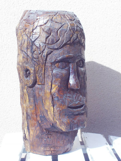 cabezón Madera Figurativa