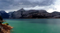 Embalse nublado