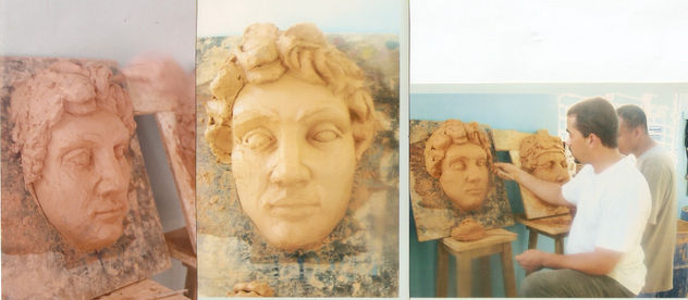 Caras- relieve