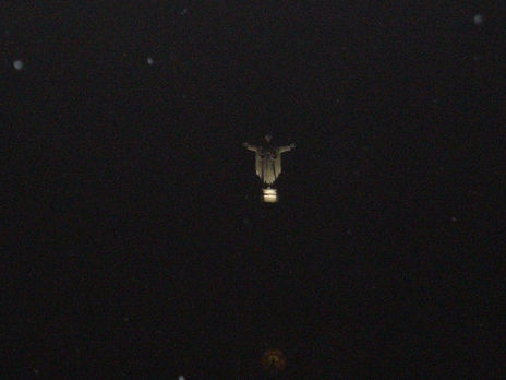 Virgen en el cielo...