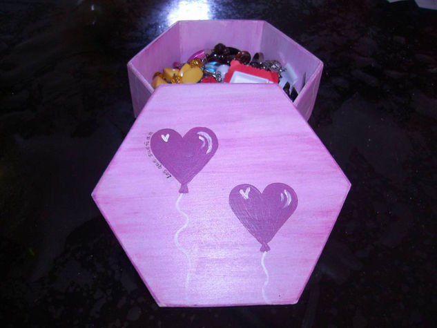 CAJA PINTADA A MANO Acrylic Others Others