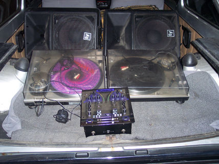 Dj