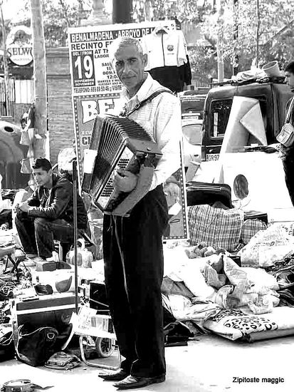 MERCADILLOS, 