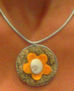 Flor amarilla