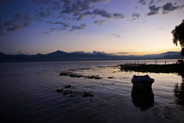 Lago de Pátzcuaro Photojournalism and Documentary Color (Digital)