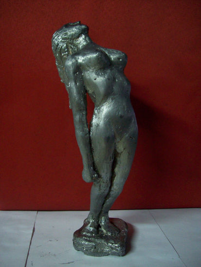 femina Hierro Figurativa