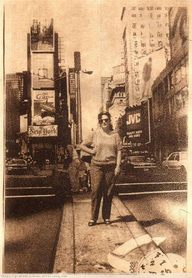 Conchi en Time Square N.Y. Photolithography