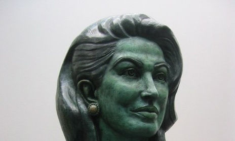 Bustos