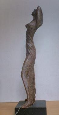 mujer  serpiente resina