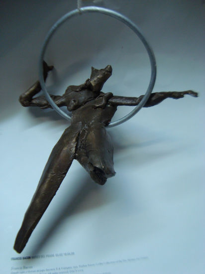 SELENE, Abril Bronce Figurativa