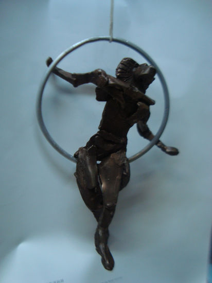 SELENE, Octubre Bronze Figurative