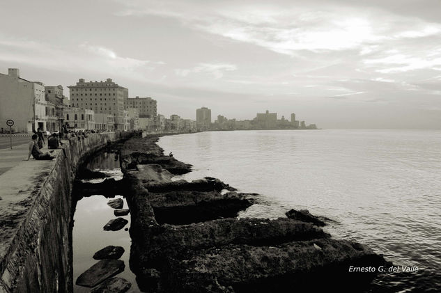 Cuba, Pretérito Imperfecto 2 Photojournalism and Documentary Black and White (Digital)