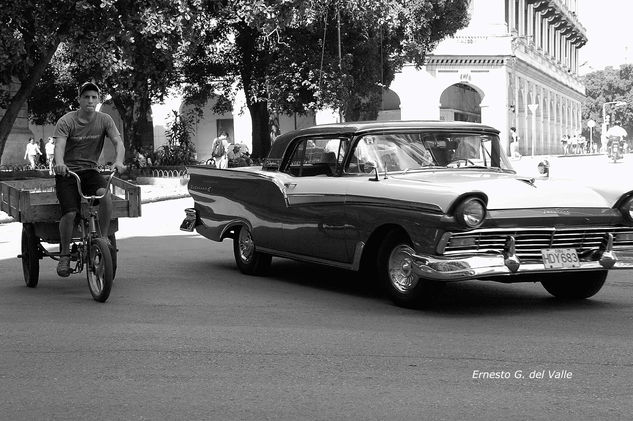 Cuba, Pretérito Imperfecto (11) Photojournalism and Documentary Black and White (Digital)