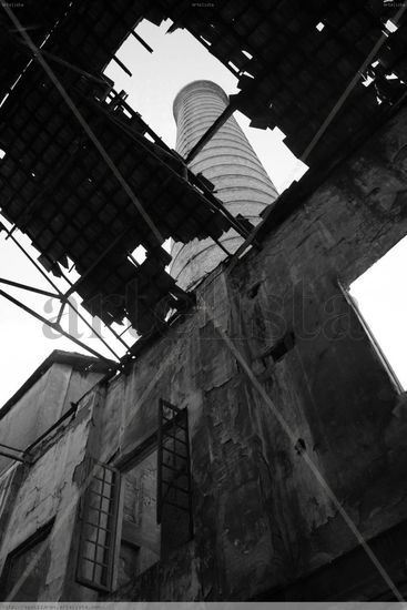 FABRIQUE1 Architecture and Interiorism Black and White (Digital)