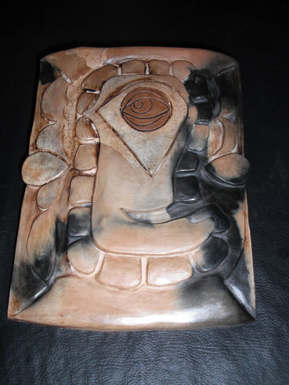 Ojoo Pottery Figurative