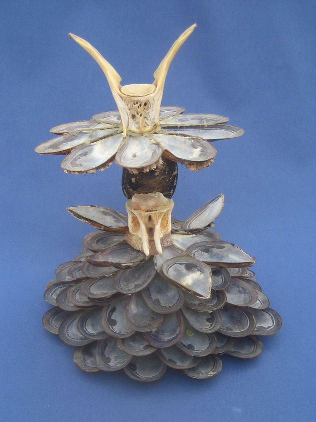 TRAJE DE VOLANTE