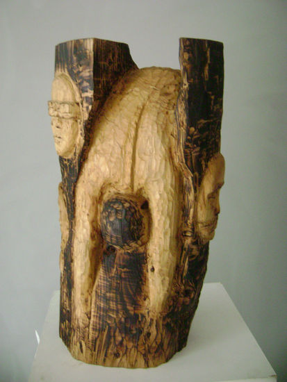 hombrestruz Carving Figurative