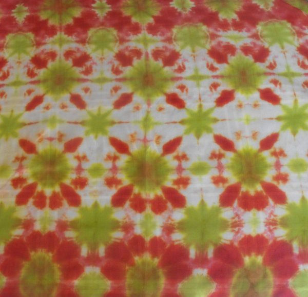 Pañuelo pintado en Tècnica Shibori