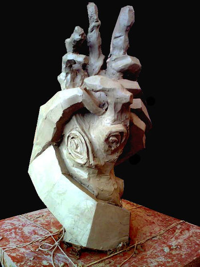 Violencia Terracotta Figurative