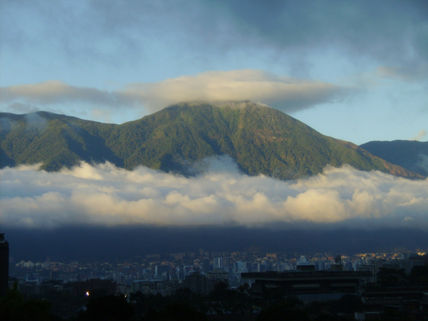 Nube en el Ávila