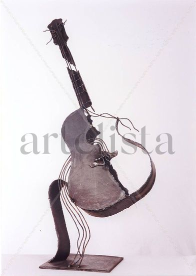 Guitarra Metal Figurative