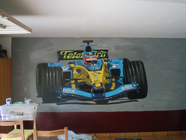 mural r -25 en garaje