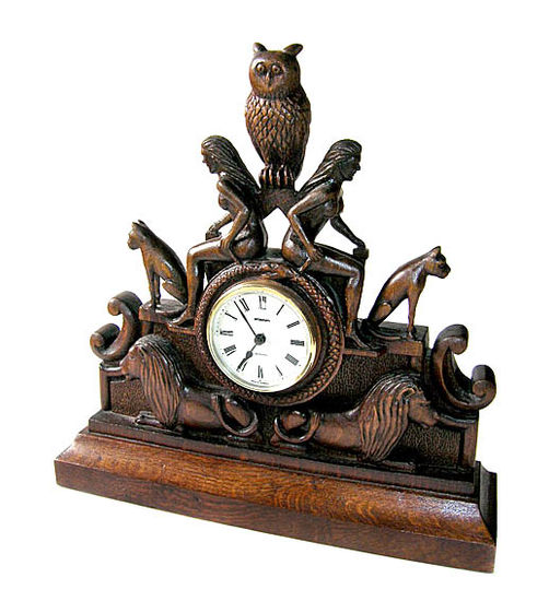 Reloj tallado Carving Wooden objects and furniture