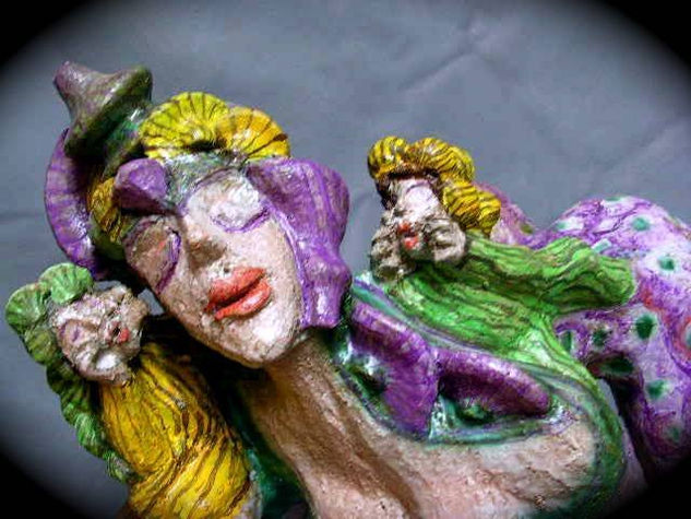 Despegue Pottery Figurative