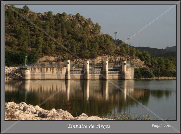 Embalse de Argos Nature Color (Digital)