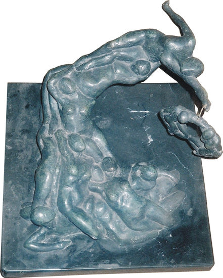 Humanidad Desplazante Bronze Figurative