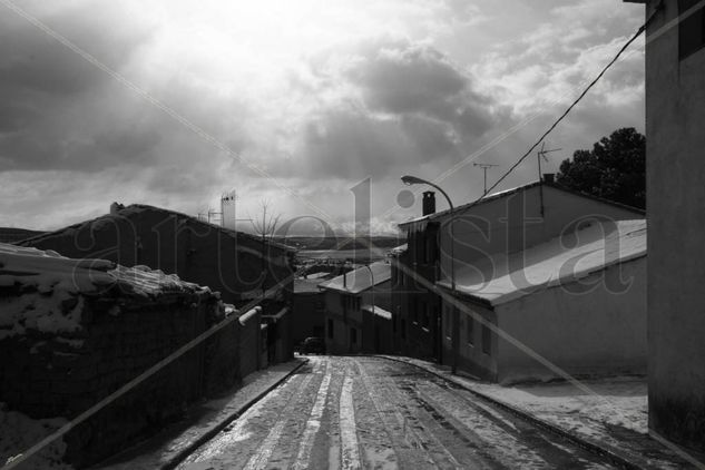 QUINTANAS DE GORMAZ Architecture and Interiorism Black and White (Digital)