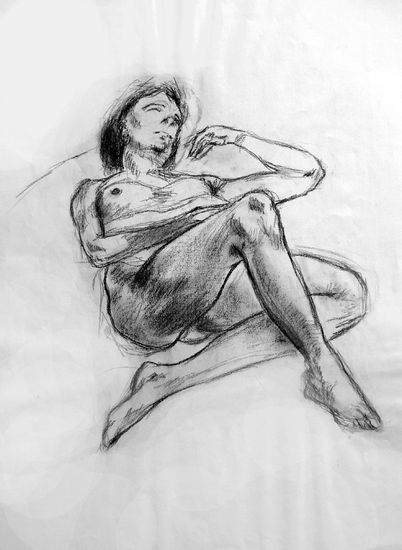 Pose recostada Charcoal