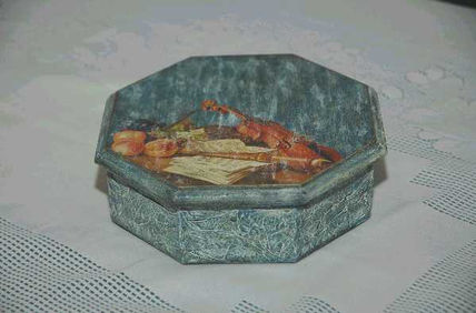 Caja con decoupage