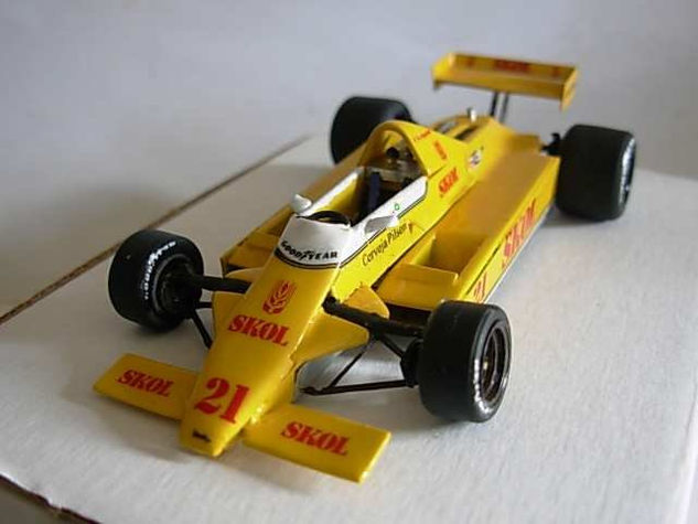 Fittipaldii F7 # 21 K. Rosberg Twu010 Model Handbuilt 