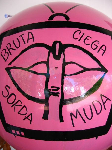 De la Serie: ¡Con esto no se juega! -Oye mujer. Grupo ANTICUERPOS.