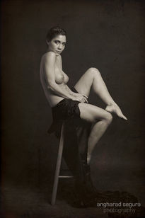 Stool nude serie