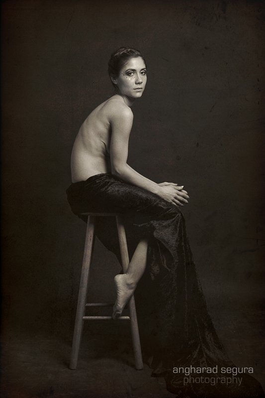stool nude serie