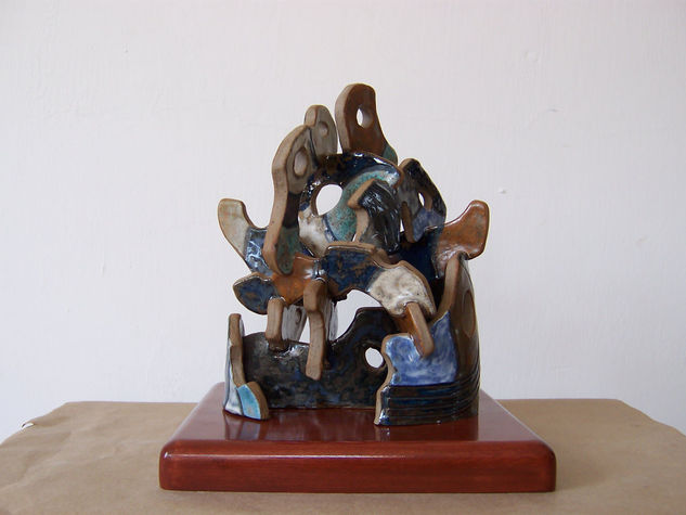 velvet Pottery Figurative