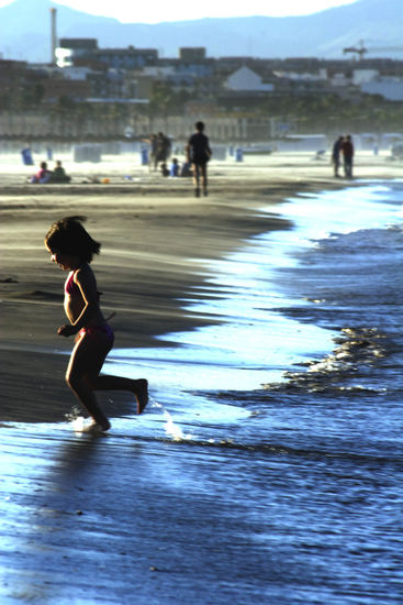 infancia en playa 