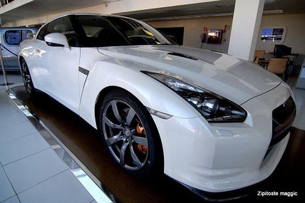 Nissan zipitoste...