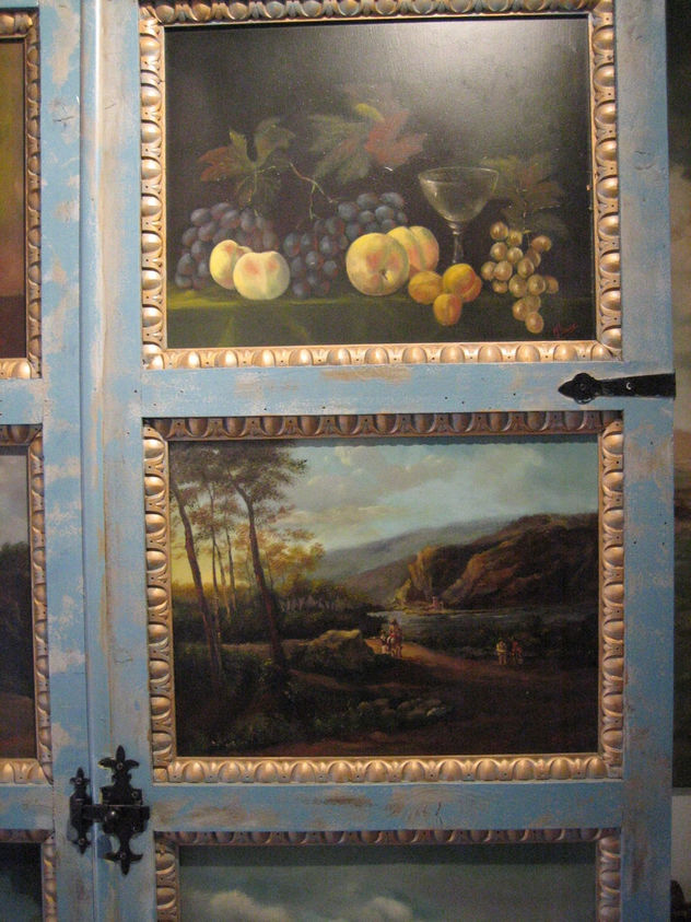 Armario artesanal detalle pintura