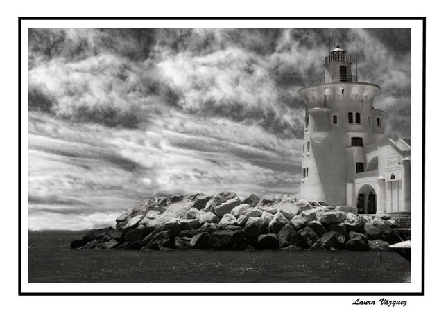 Faro Naturaleza Blanco y Negro (Digital)