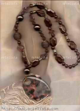 EXCLUSIVO COLLAR 